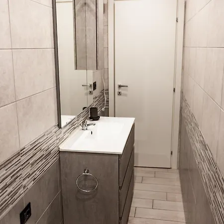 Daire Domus Marconi Roma